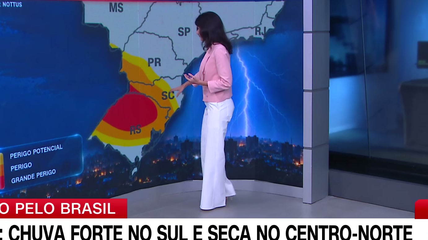 Ventos chegam a 136 km/h em cidade gaúcha, segundo Defesa Civil citada pela CNN, e previsão apresentada aponta mais temporais após estragos em municípios